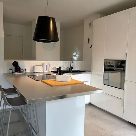 Charming Duplex In * Антіб